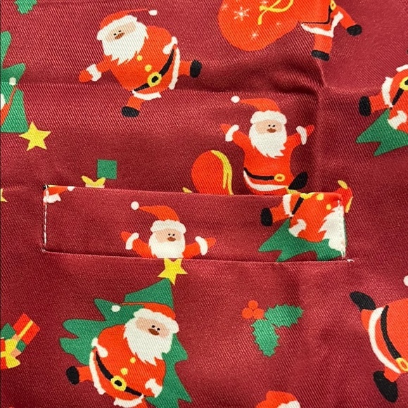 NEW Cheerful Santa Print Men’s Red Vest with Bowtie - Picture 7 of 8